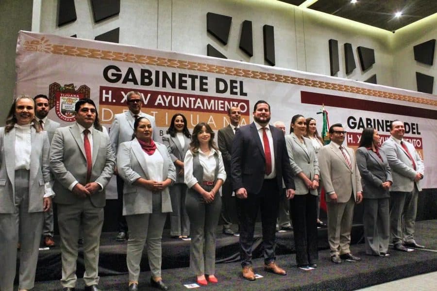 Dr. Ismael Burgueño Ruiz Presenta su Gabinete y Reafirma su Compromiso con la Transparencia en Tijuana